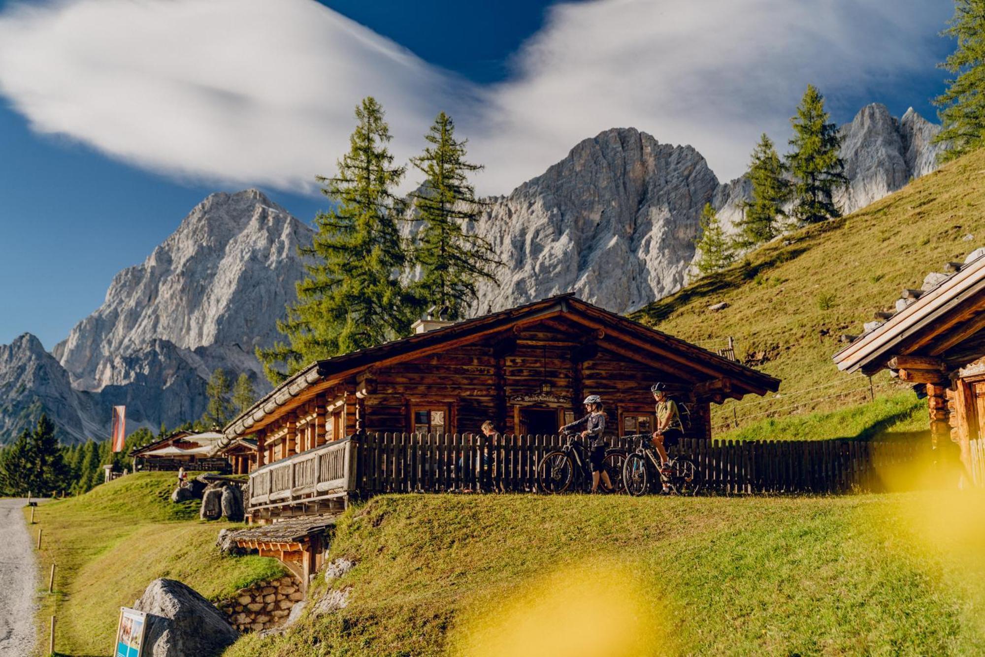 Brandhof - Chalet Am Berg Ramsau am Dachstein Eksteriør bilde